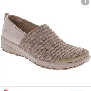 BZees Women’s Jitterbug Slip-ons. Most comfortable shoes! Machine washable